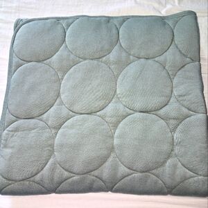 Kate Quinn Woods Circle Quilt
